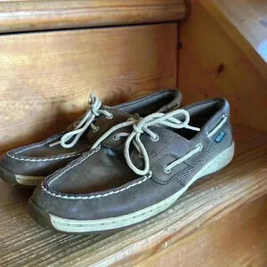 Women's Eastland Solstice slip on boat shoes in Bomber Brown Size 9M